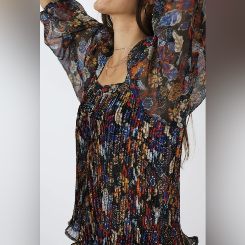 Dear John Brielle Novelty Floral Print Women's  Top Size L